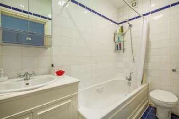 2 bedroom Flat to re...